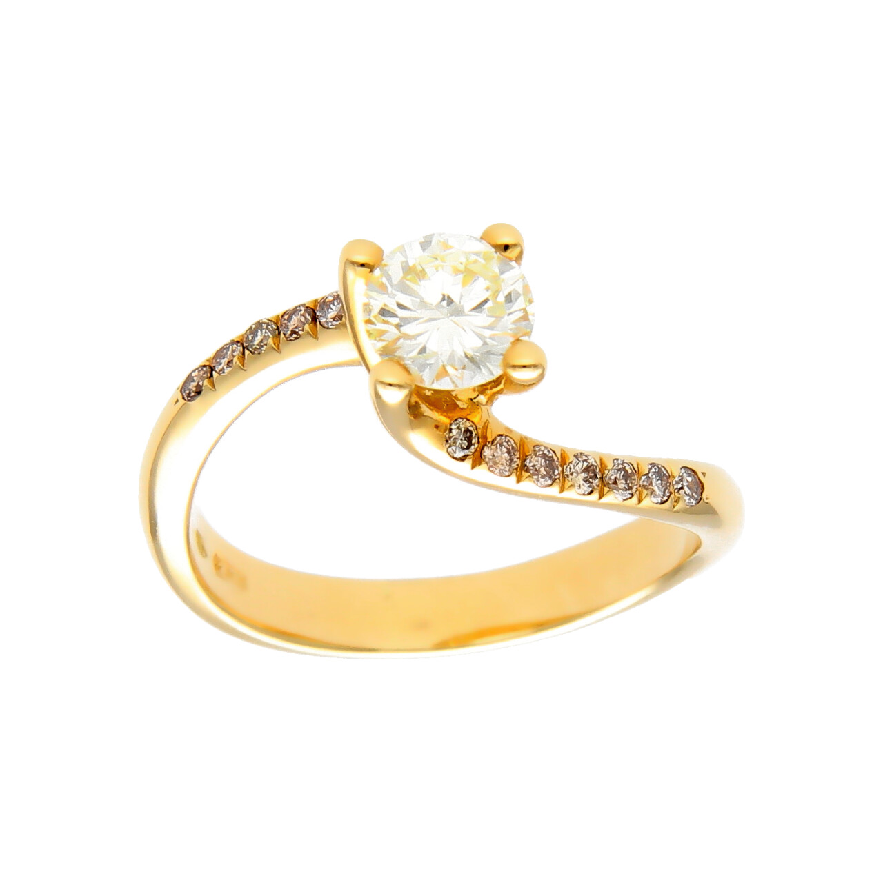 Gelbgoldring mit Diamanten