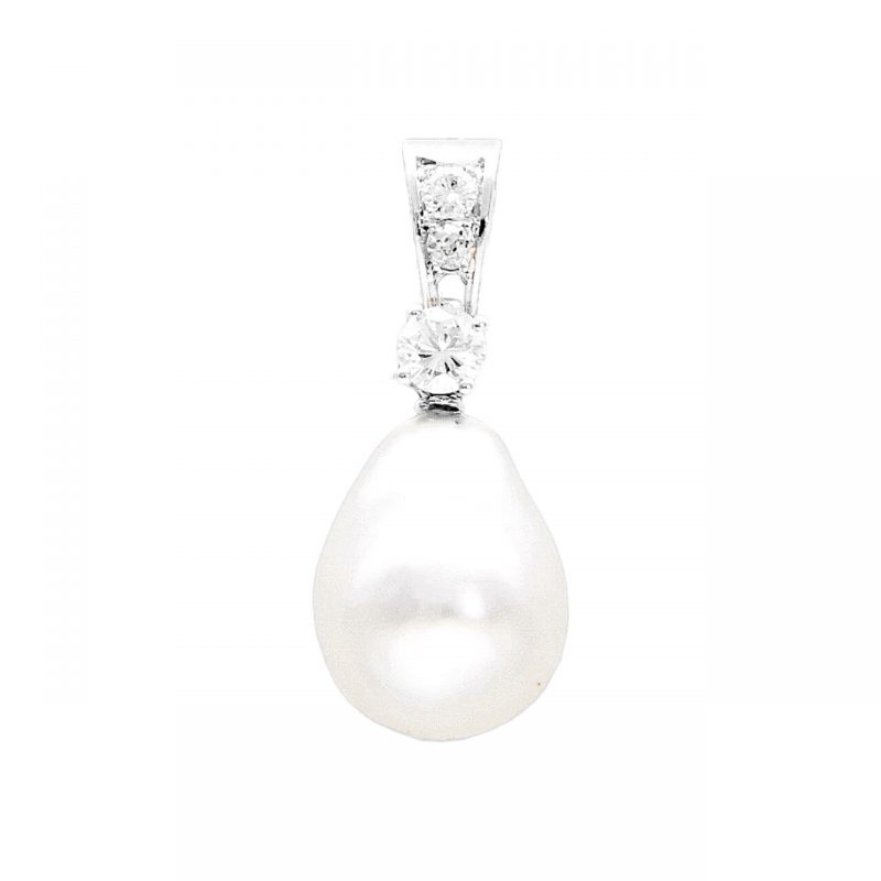 White gold pendant with pearl and diamonds 0.35 ct