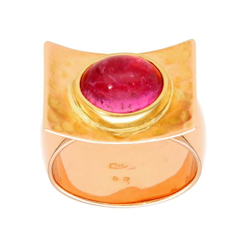 Moderner Rosègold Ring mit synthetischem Stein