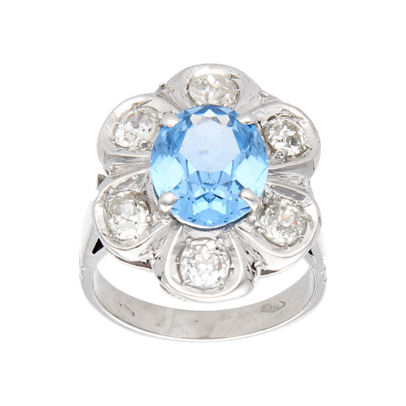 White gold flower ring with blue topaz and diamonds 2.4 ct. VVS2/G