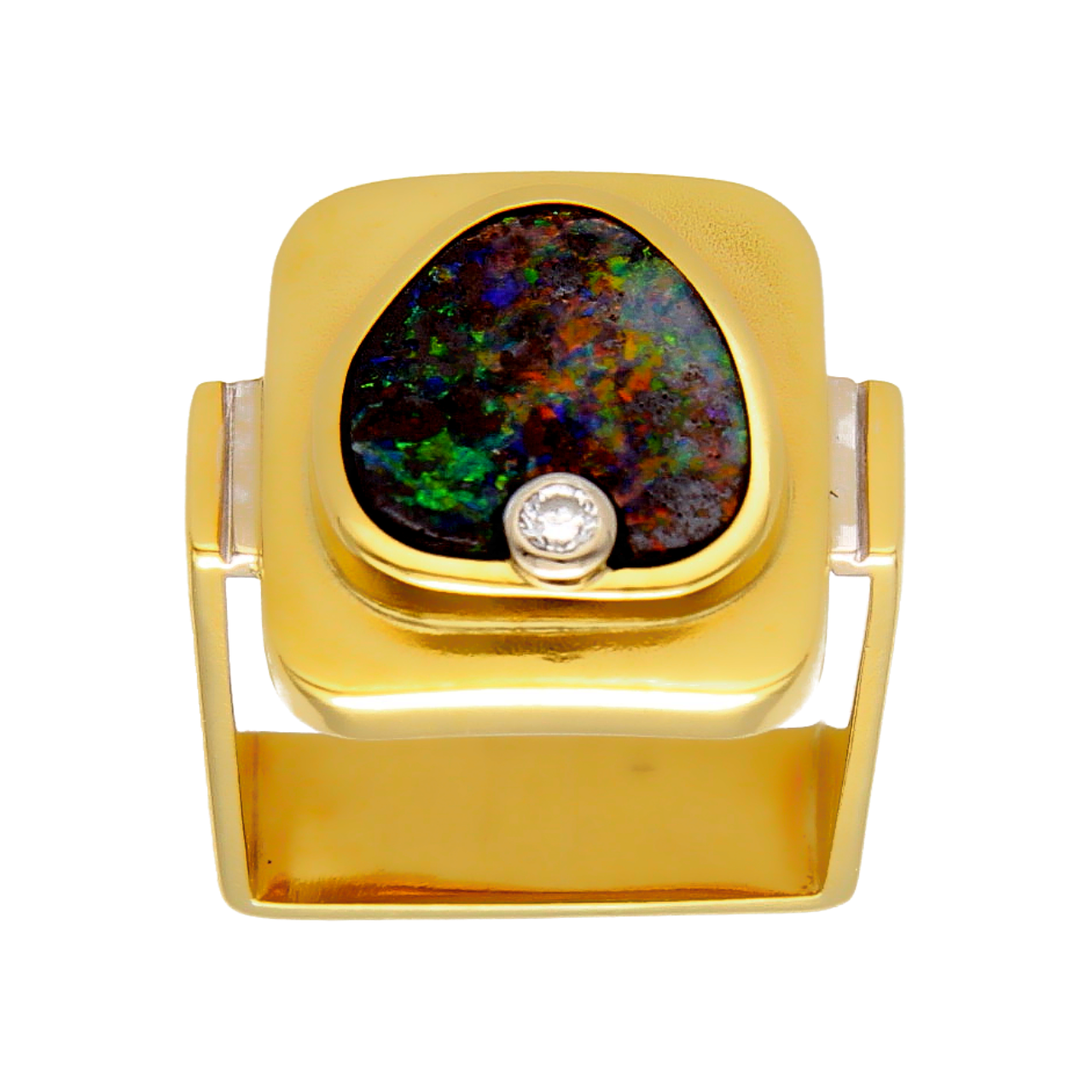 Handcrafted Yellow Gold Ring with Opal and Diamond