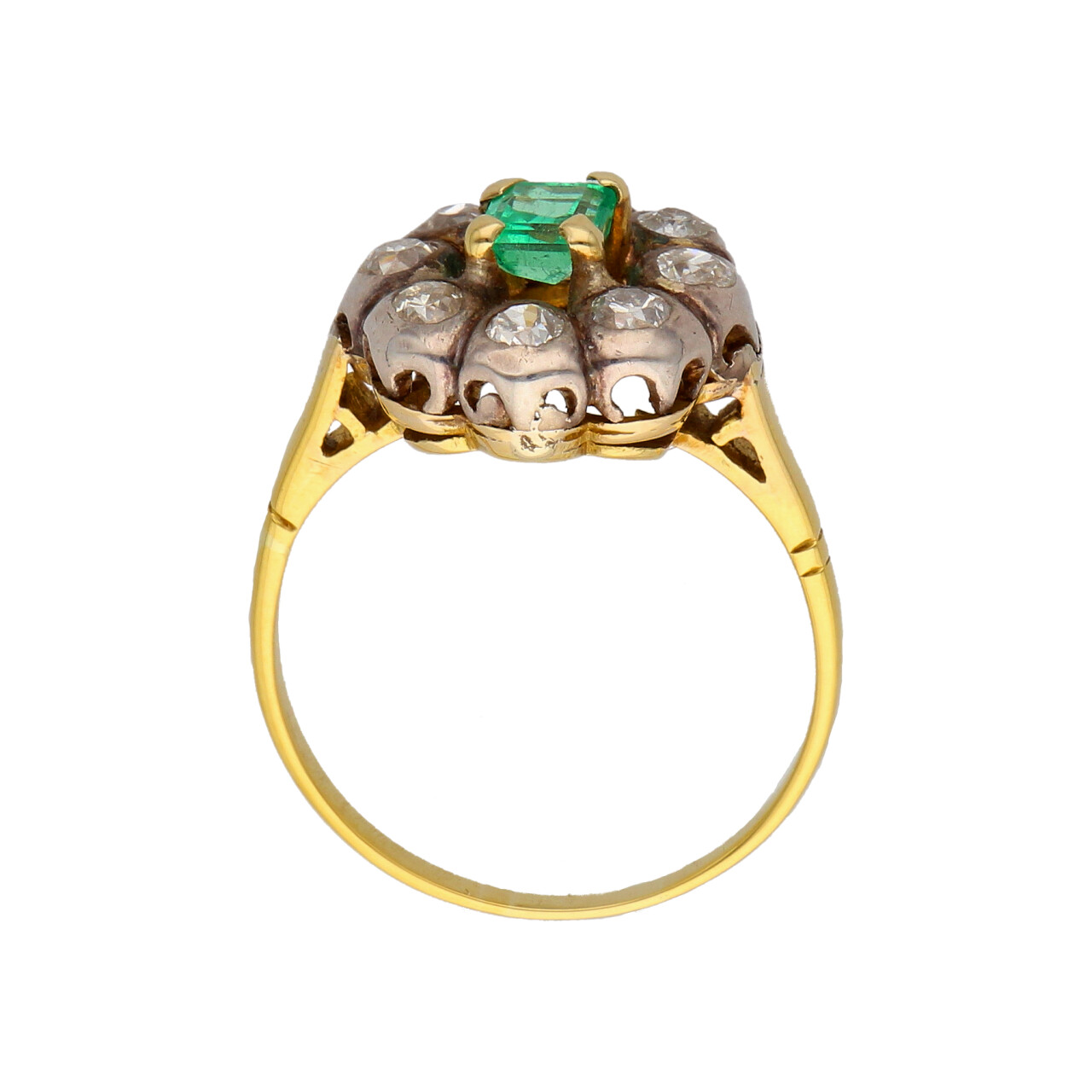 Anello antico due ori con diamanti e smeraldo centrale_2