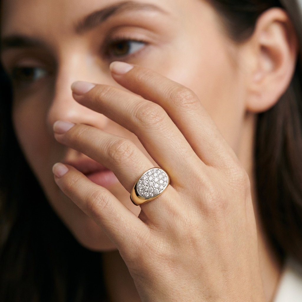 Anello oro giallo con pavè di zirconi_4