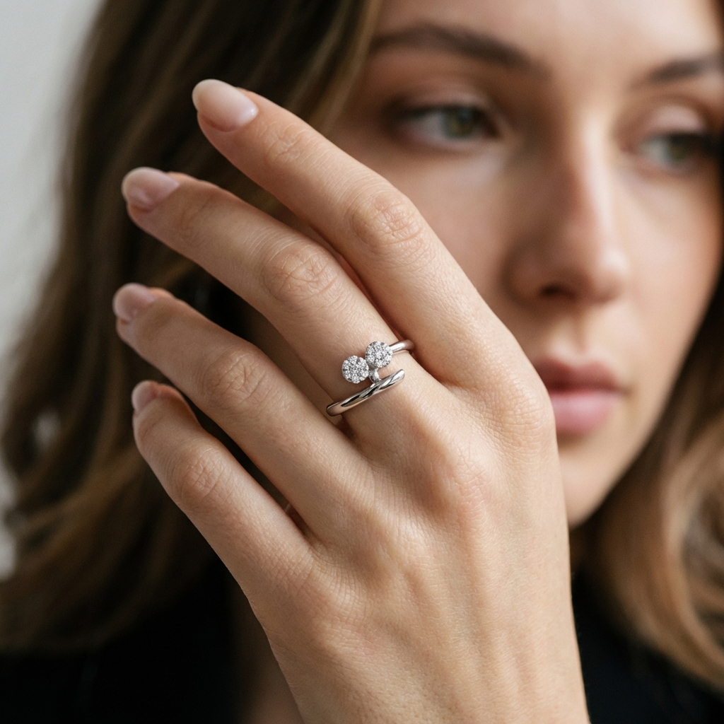 Anello in oro bianco con diamanti_4