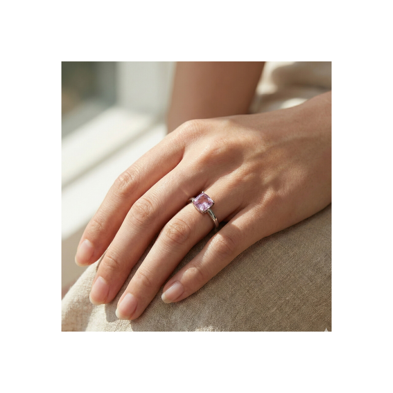 Anello oro bianco con ametista lilla_4