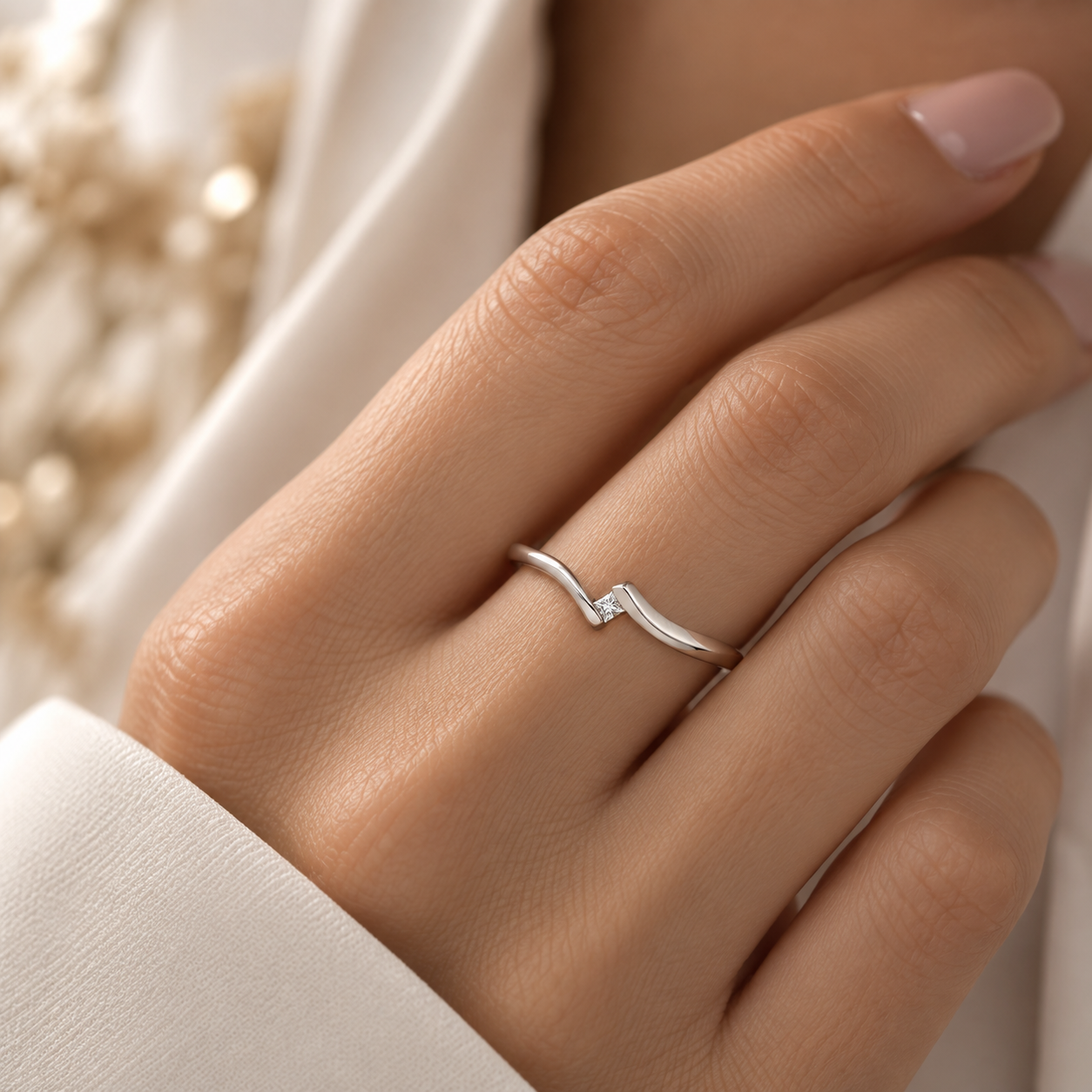 Anello solitario in oro bianco con diamantino_4