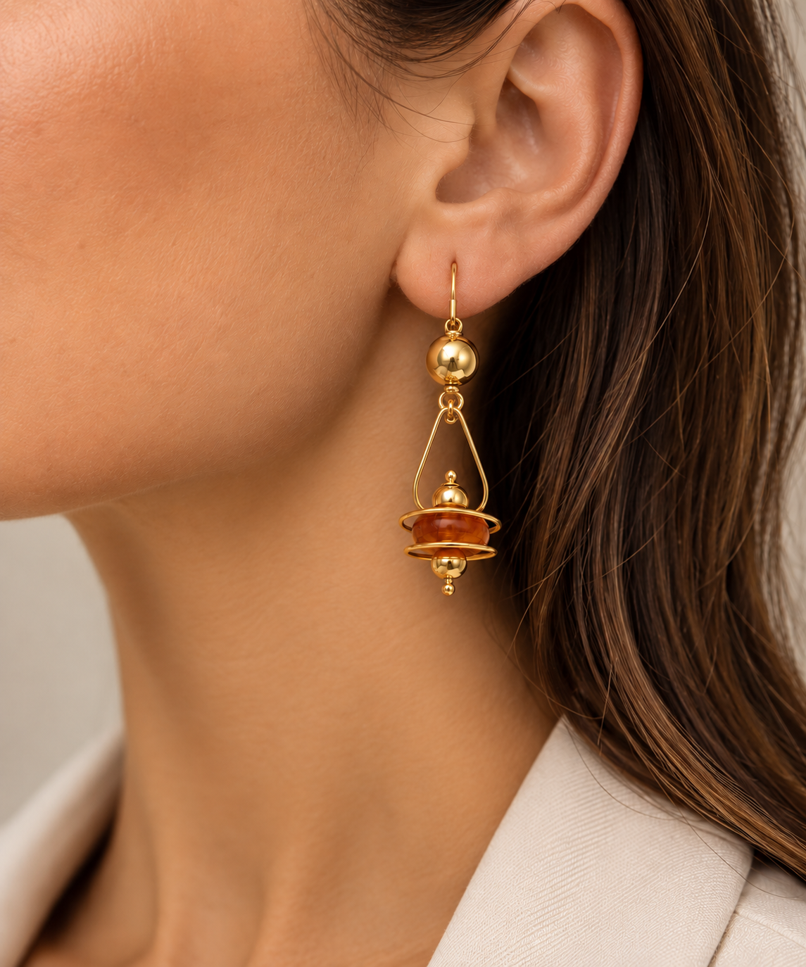 Orecchini pendenti con ambra oro giallo 18k_4