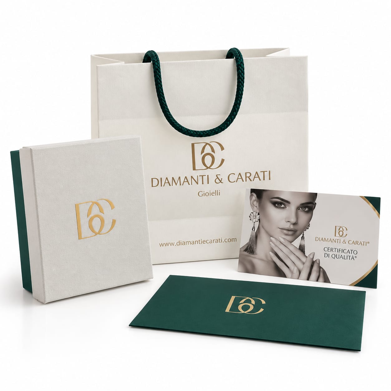 Collana in oro bianco con pendente ovale a tre cerchi concentrici in pavè di diamanti_5