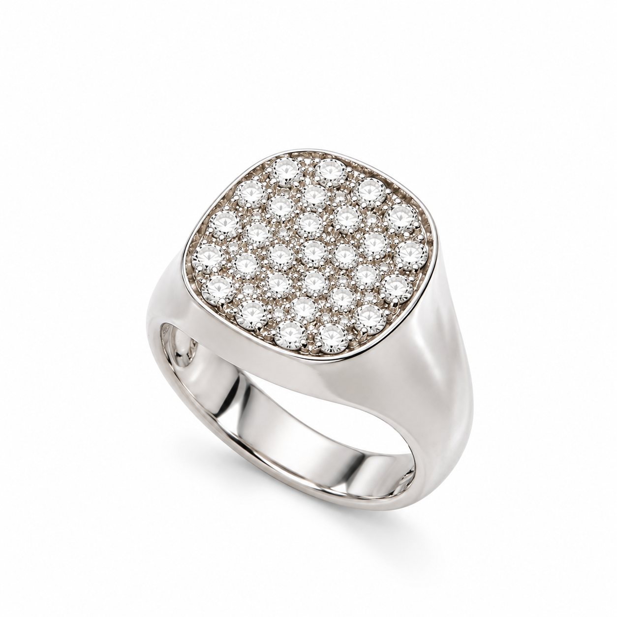 Anello in oro bianco con pavè di diamanti_3