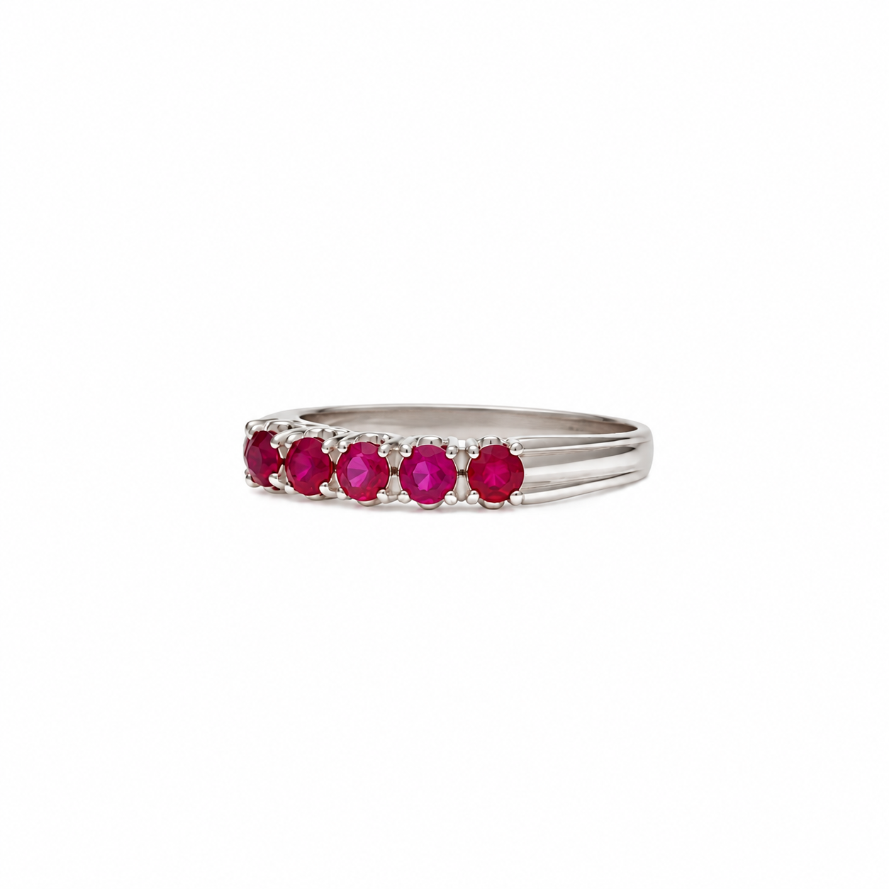 Anello veretta in oro bianco con rubini_2