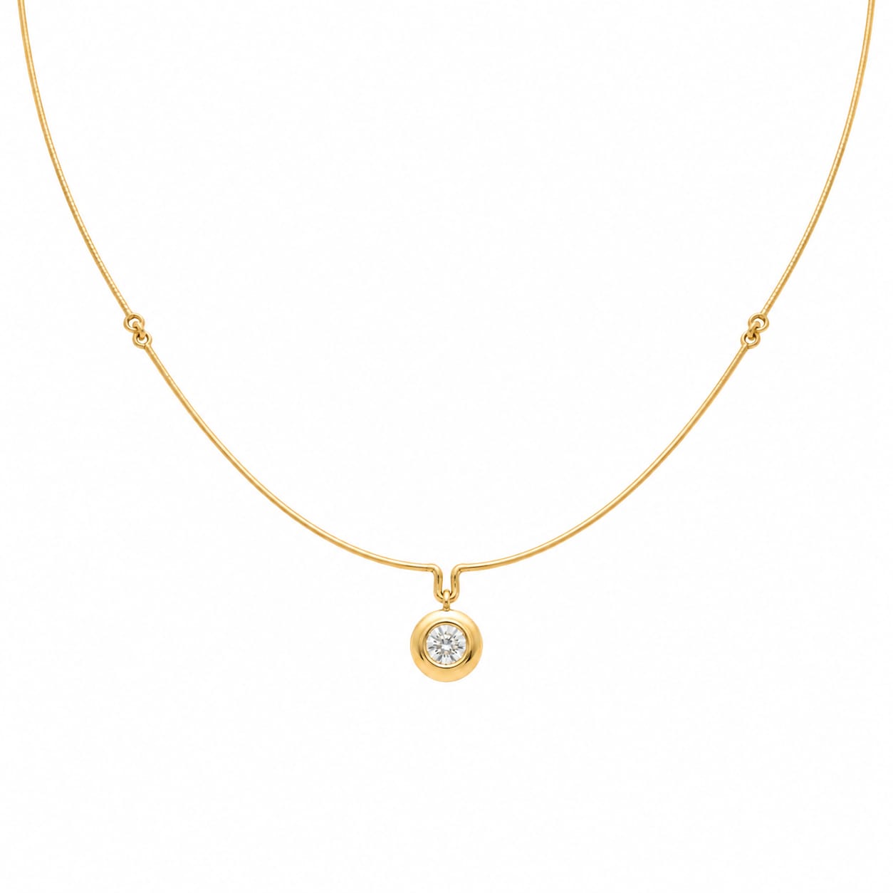 Collana semi rigida in oro giallo con ciodolo in diamante_2
